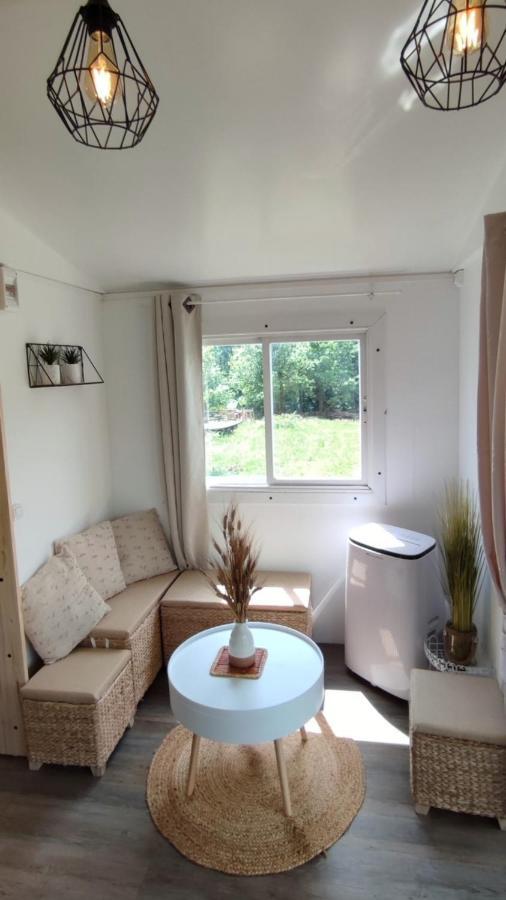 Bungalow Au Pied Du Luberon Saint-Martin-de-la-Brasque Екстер'єр фото