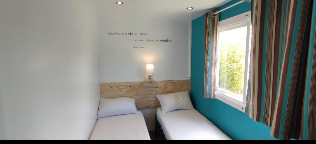 Bungalow Au Pied Du Luberon Saint-Martin-de-la-Brasque Екстер'єр фото