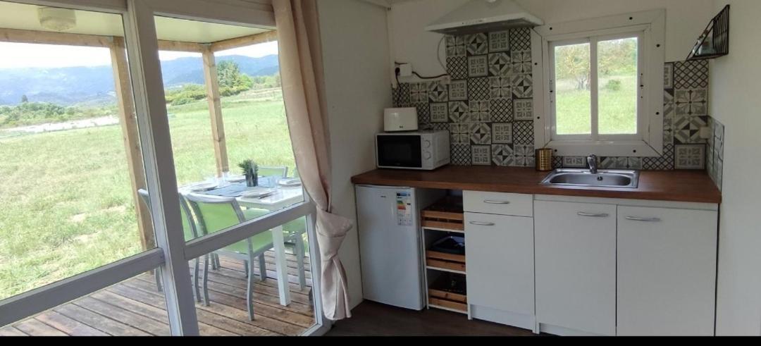 Bungalow Au Pied Du Luberon Saint-Martin-de-la-Brasque Екстер'єр фото